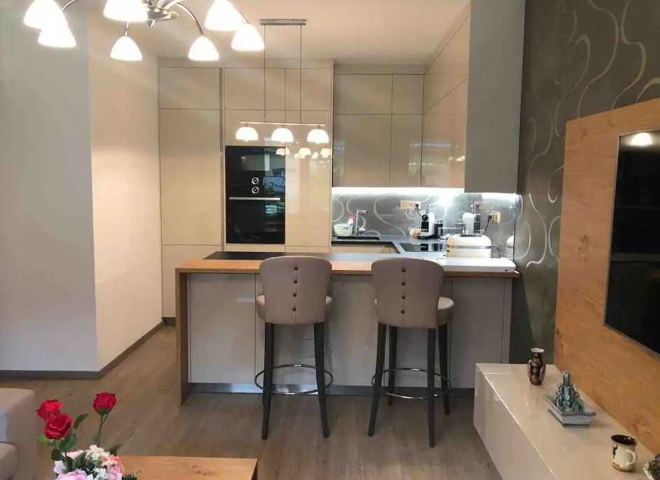 Дава се под наем Двустаен апартамент в Пловдив, Западен - 60 кв.м за 265.2 € - Снимка #1