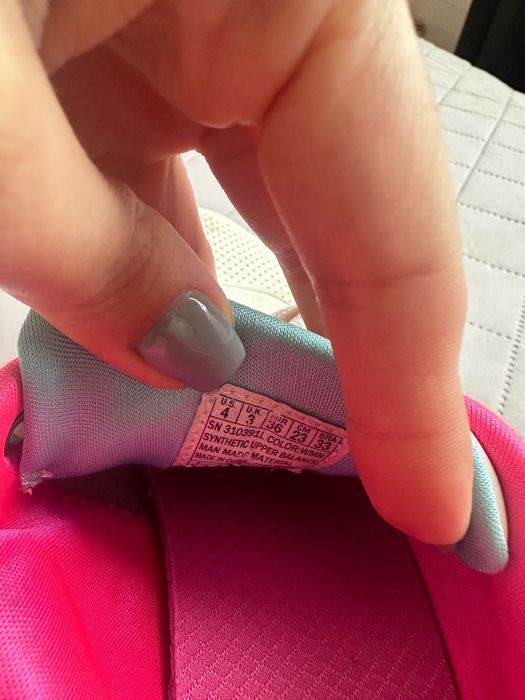 Намалени! Skechers бели маратонки
