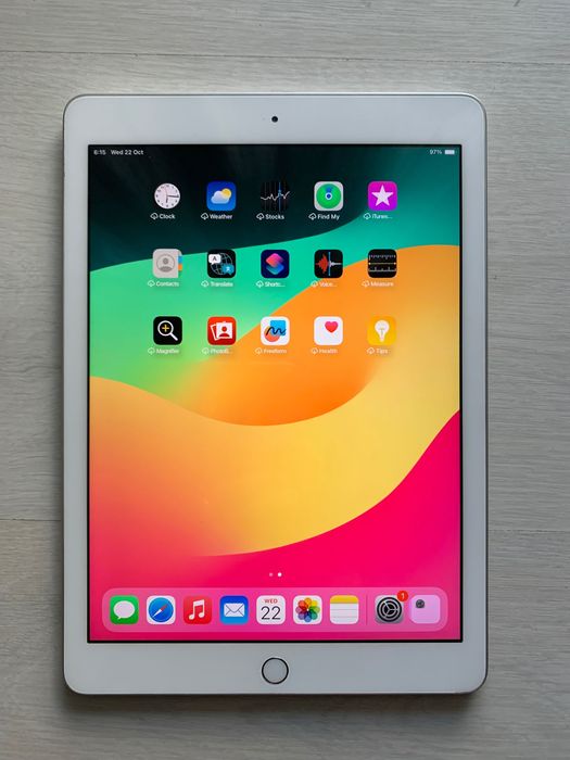 iPad 6 wi-fi 32 gb, работещ перфектно, без iCloud