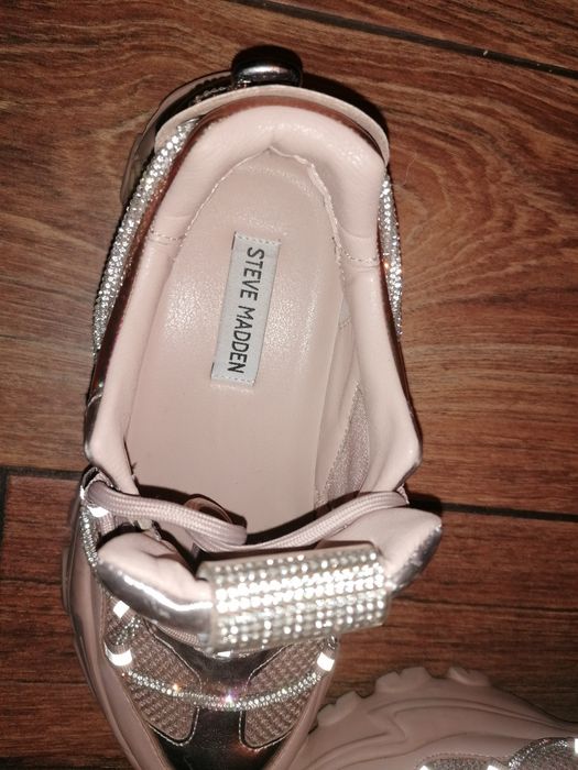 Vând adidași, nr 39 Dama