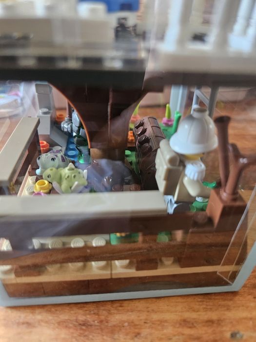 Lego City, Movies and Friends