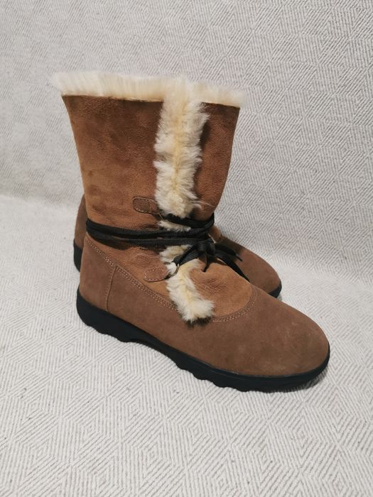 Cloud Nine cizme ghete  39 UGG