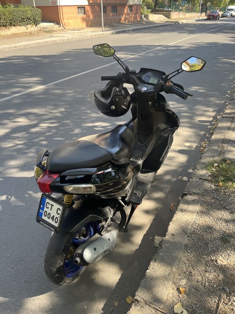 Aprilia SR 50 Factory
