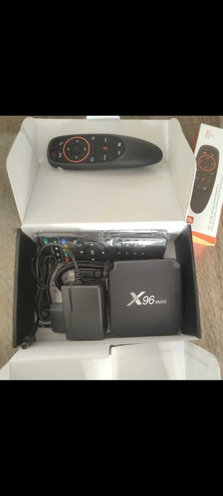 Тв -500 каналов, продам tv box  встроен IPtv, YouTube Есть установка.