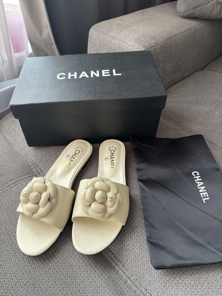 Дамски Чехли Chanel