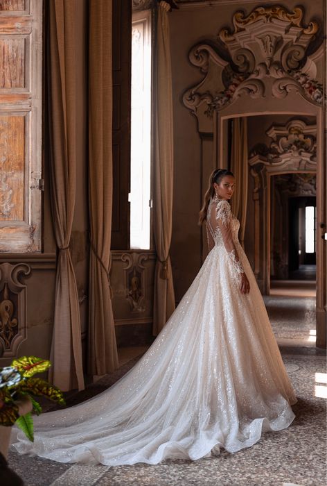 Vand rochie de mireasa