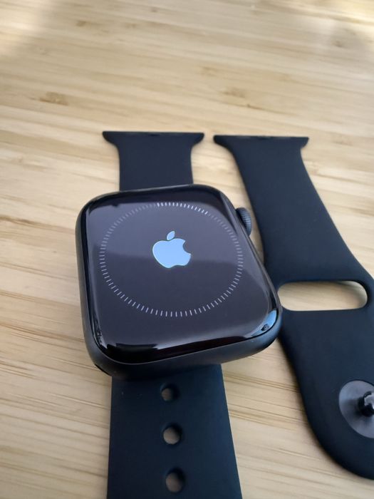 iWatch Series 6 44mm negru - nou