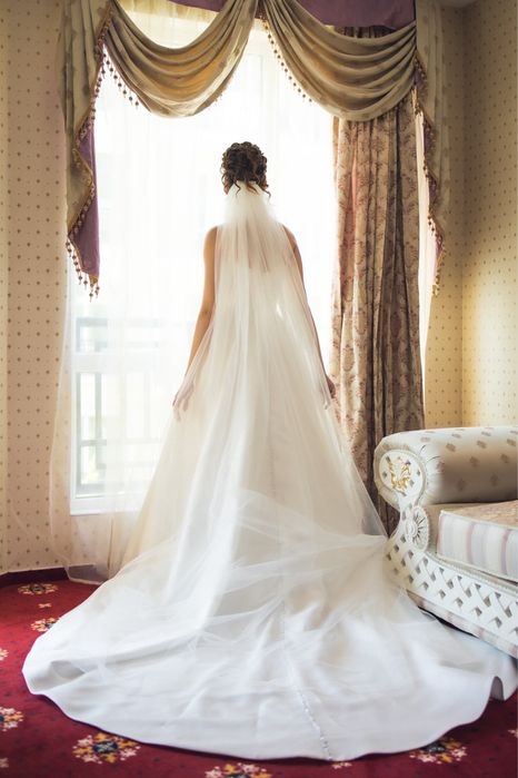 Булчинска рокля Atelier Ivoire