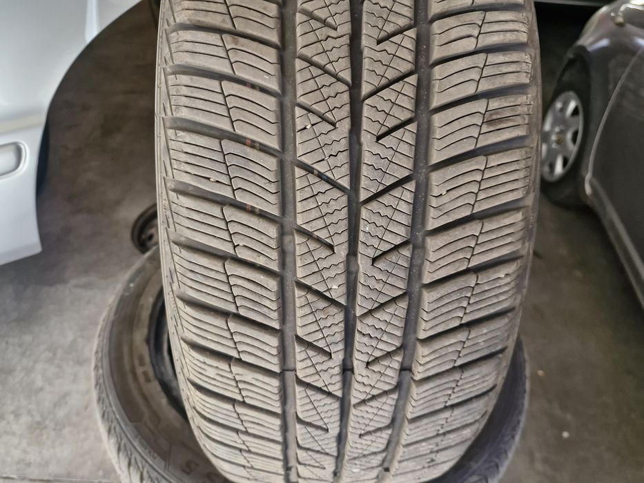 225 50 17 BARUM POLARIS 5