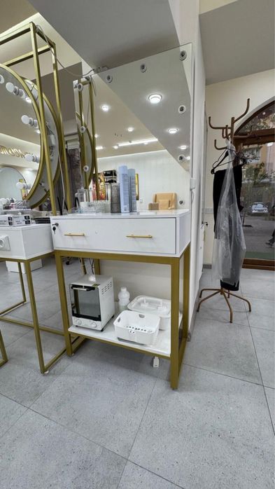 Визажный стол сатылады