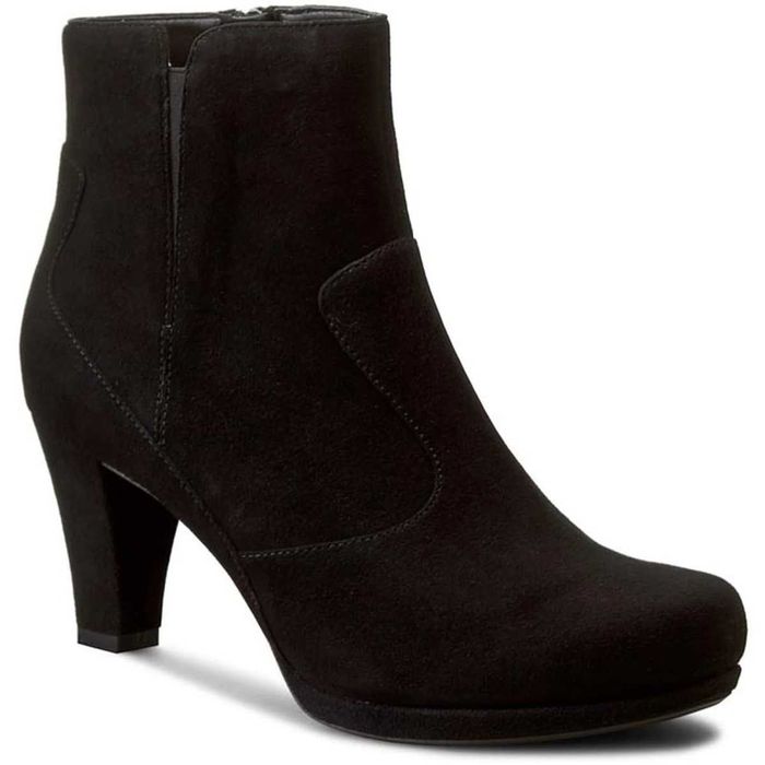 CLARKS № 35/36 – Дамски черни боти от ест велур "CLARKS ARTISAN" нови