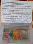 Bancnota 2000 ron eclipsa