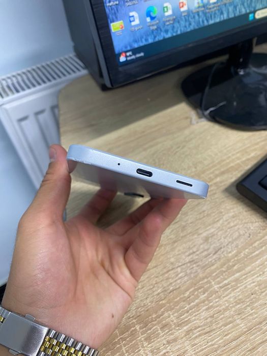 Samsung A16 holati idial