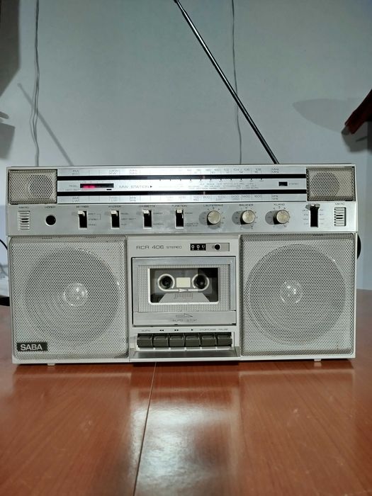 Retro Radio-casetofon SABA model: RCR 406. Foarte ingrijit!
