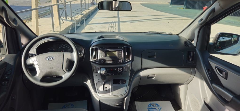 Hyundai Grand starex