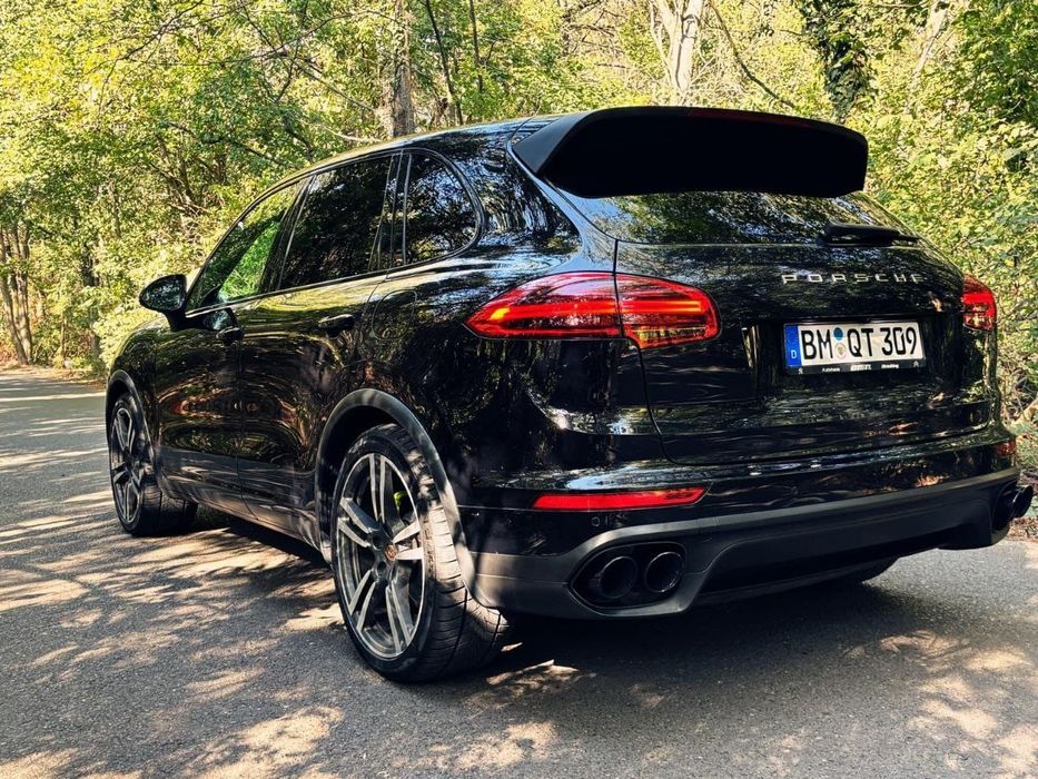 Porsche Cayenne S