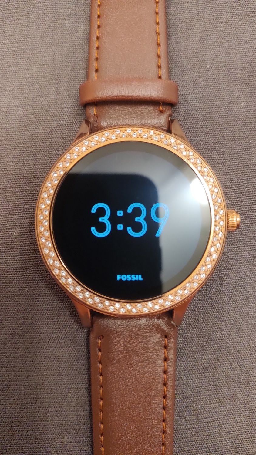 Smartwatch Fossil de damă