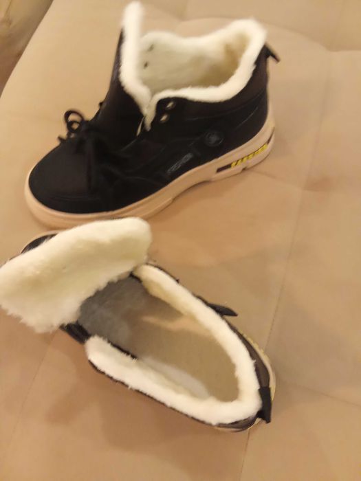 Мъжки зимни топли боти