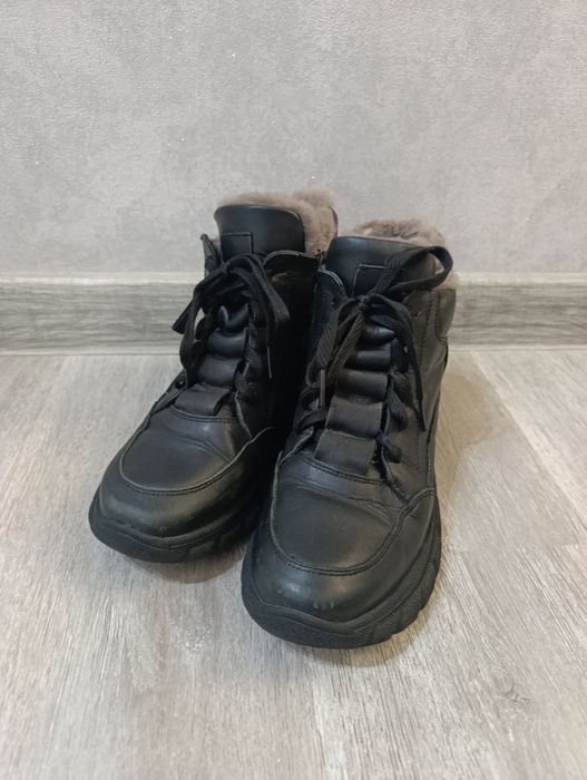 Продаю мужские сапоги