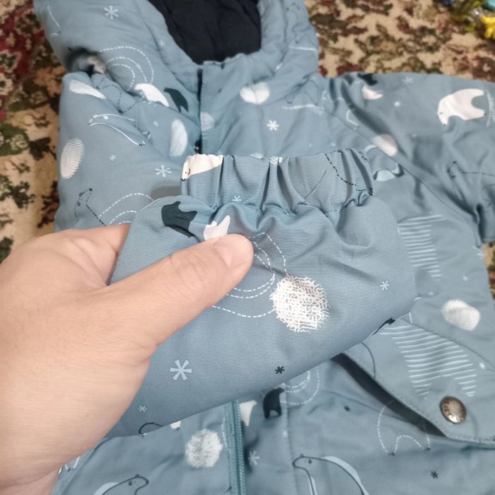 Продаётся детская куртка с комбезом