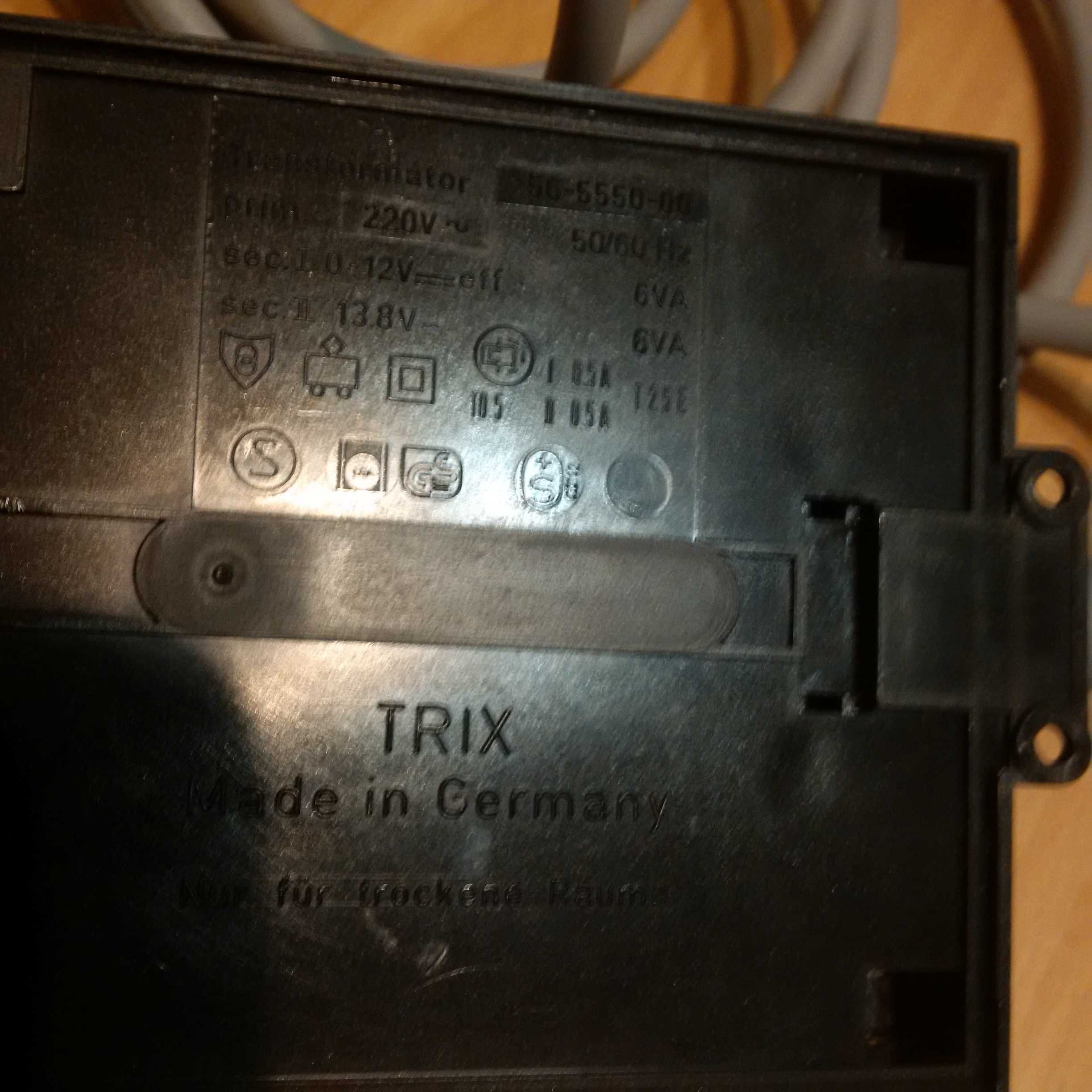 Transformator-Variator curent continuu TRIX-Germany-Diorama -Trenulet