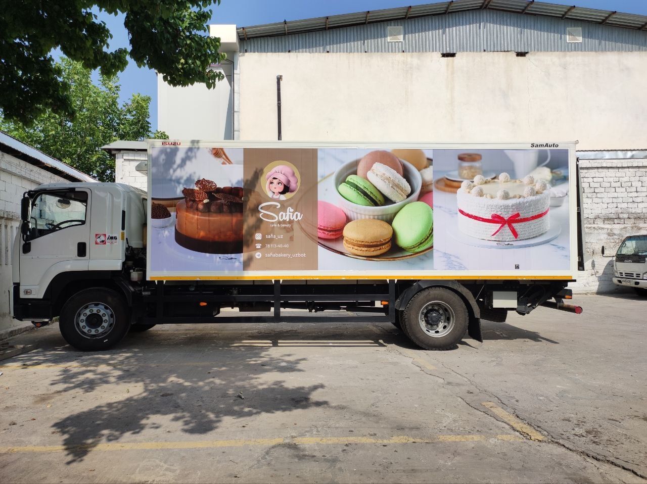Tashqi reklama наружная реклама Banner pechat nakleka orakal orafol tu
