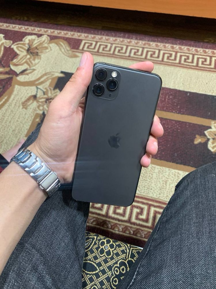iPhone 11 Pro Max