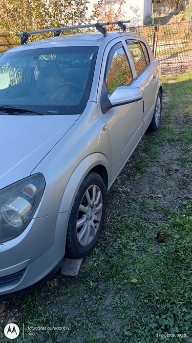 Vând Opel Astra h