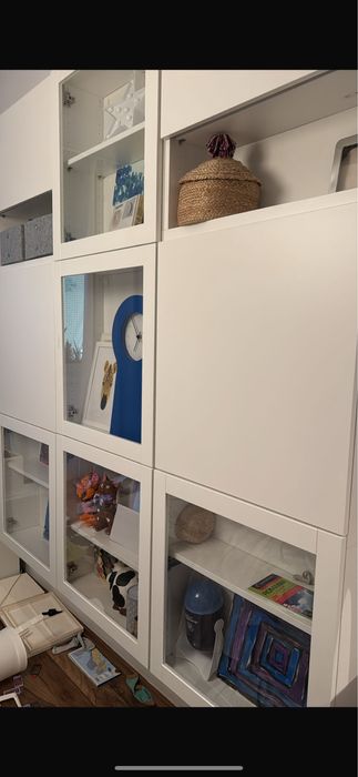 Dulapuri suspendate Ikea Besta (60x64x22) cu usi