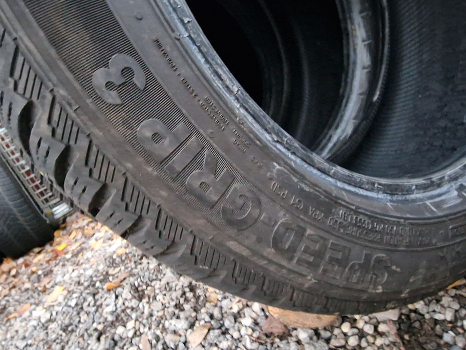 Anvelope 225/50R17 marca Semperit, DOT 2018, 8 mm