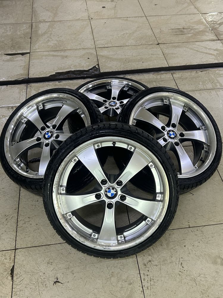 Продам диски с резиной на БМВ R19!