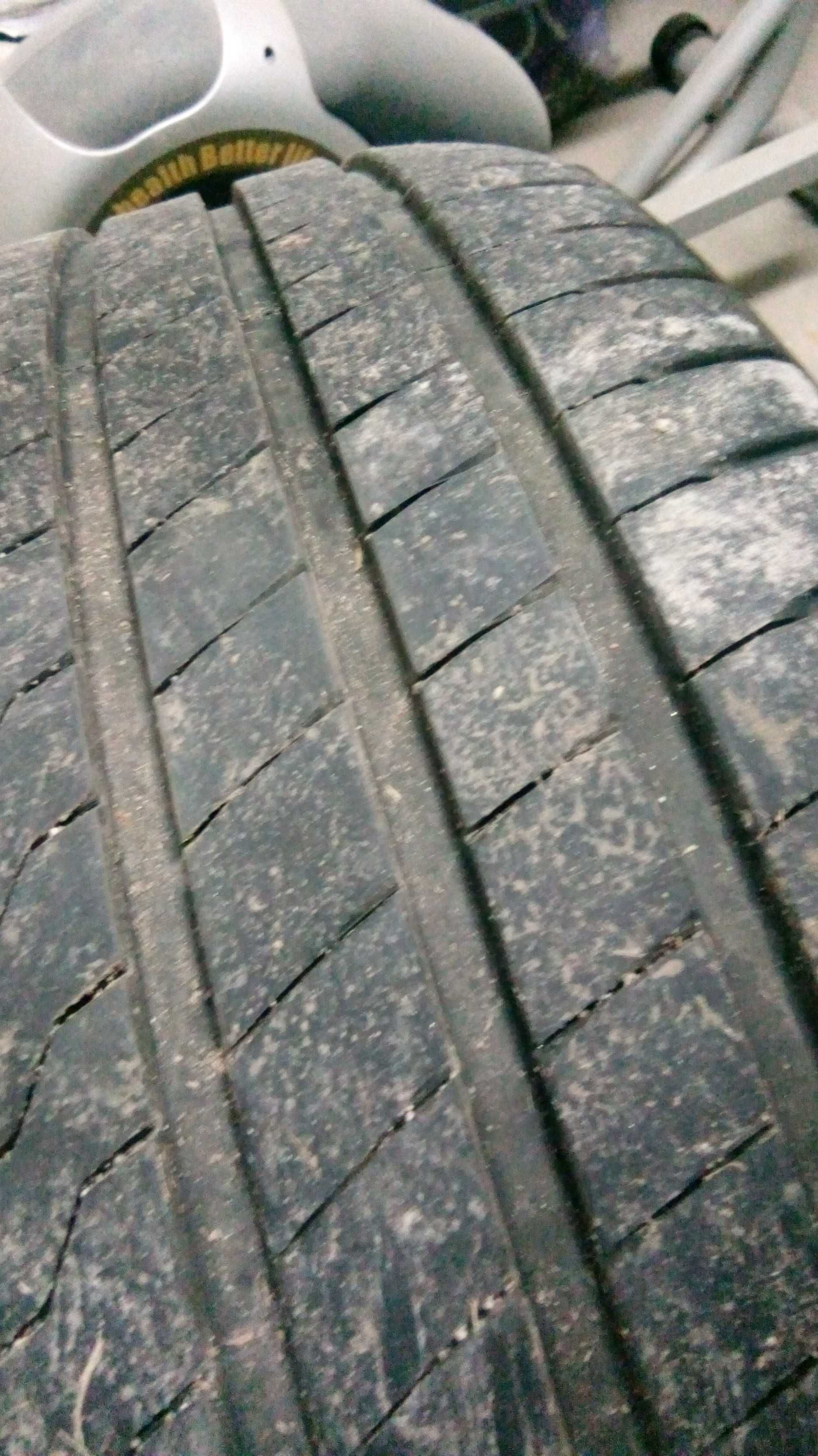 летни гуми FIRESTONE, модел ROADHAWK 108Y XL FR с размери 265/45 R20