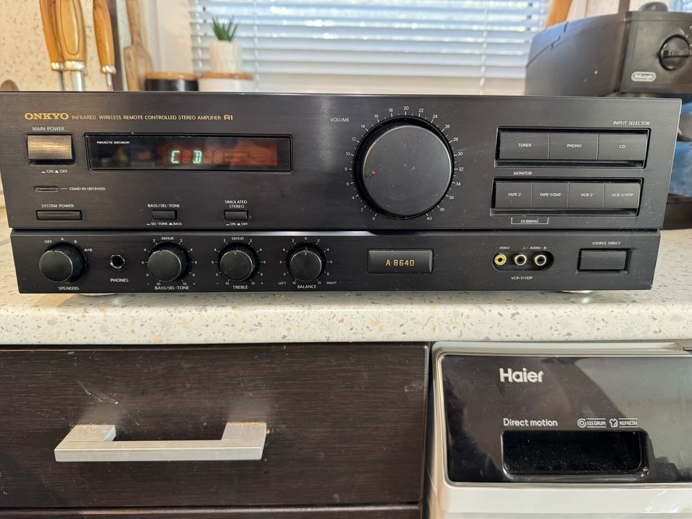 Onkyo A-8640 Стерео