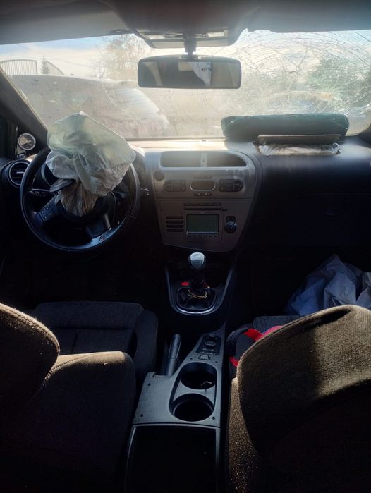 Dezmbrez  Seat Leon fr 2.000 ,170CP total preț 1800