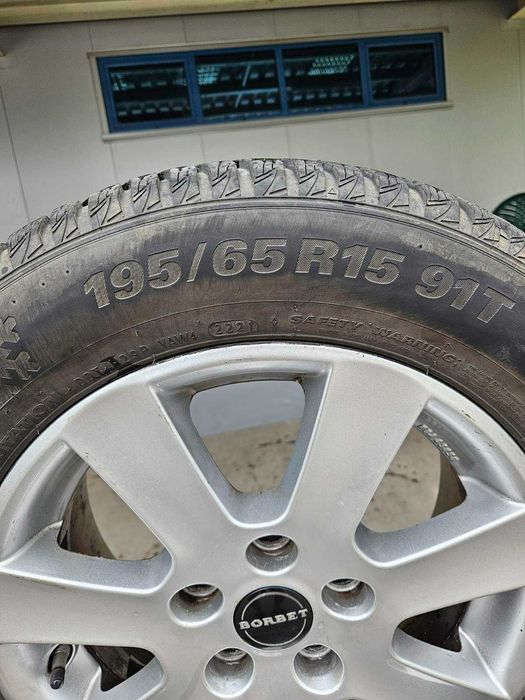 Лети  джанти  5х112  15  със  зимни  гуми  195/65/15  KUMHO