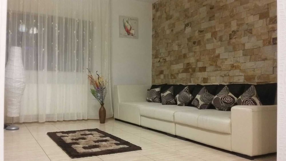 Meseriasi , constructori , interior-exterior  , oferim garanție  !