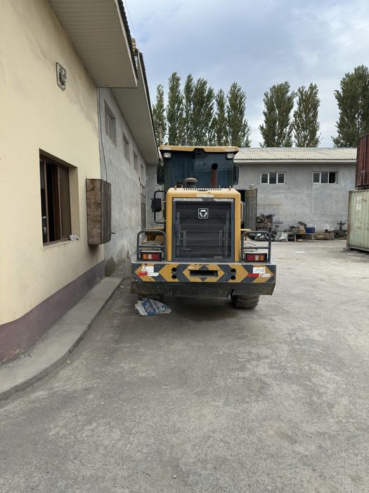 XCMG LW300FN Погрузчик  сотилади