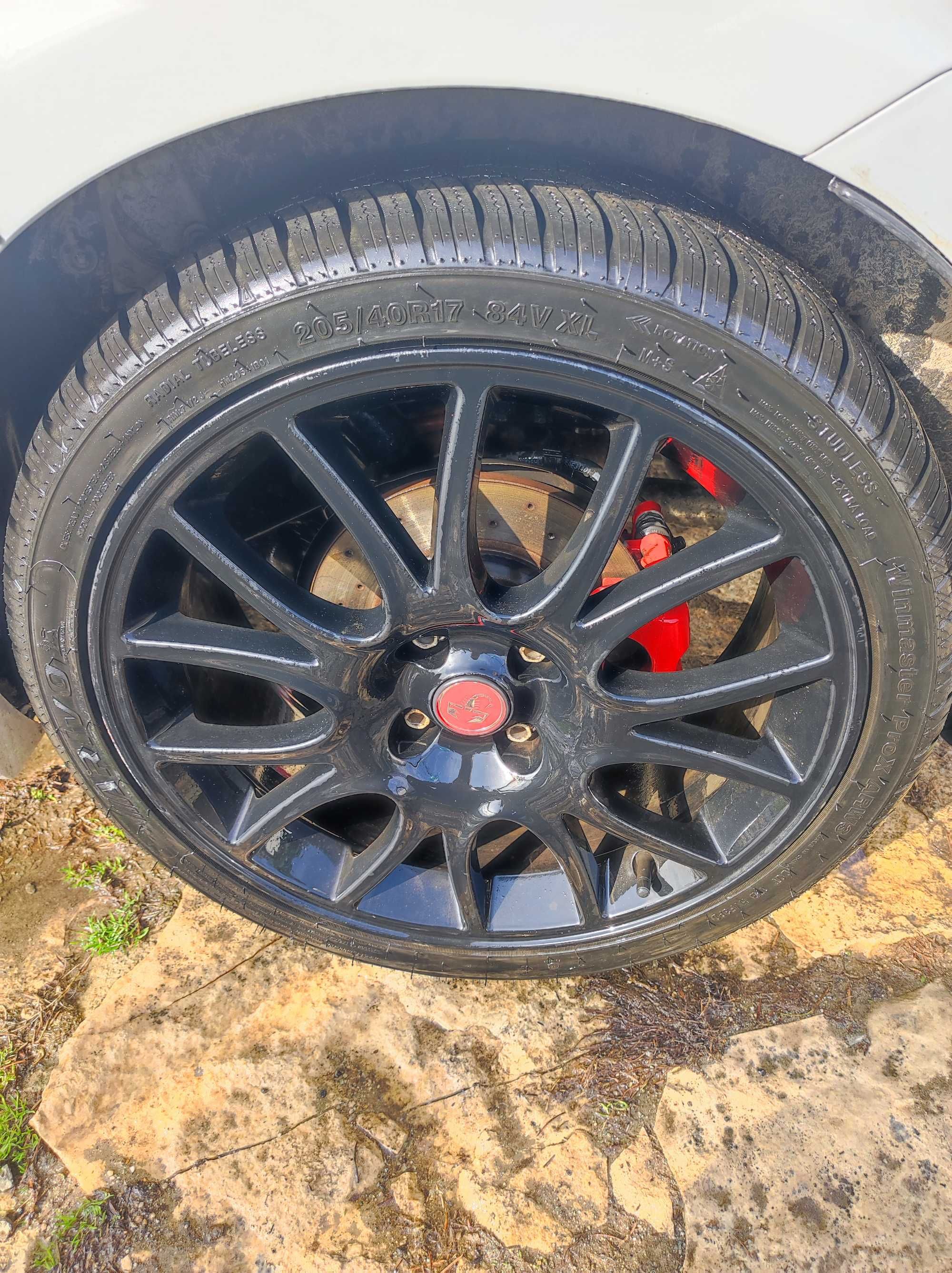 Зимни гуми ариво 205/40/17 Fiat 500 abarth