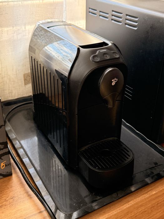 Продавам кафемашина Nespresso