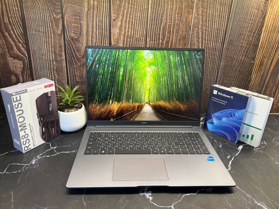 Ноутбук HONOR MagicBook X16 - Core i5‑12450H / 8GB / 512GB / 16" IPS