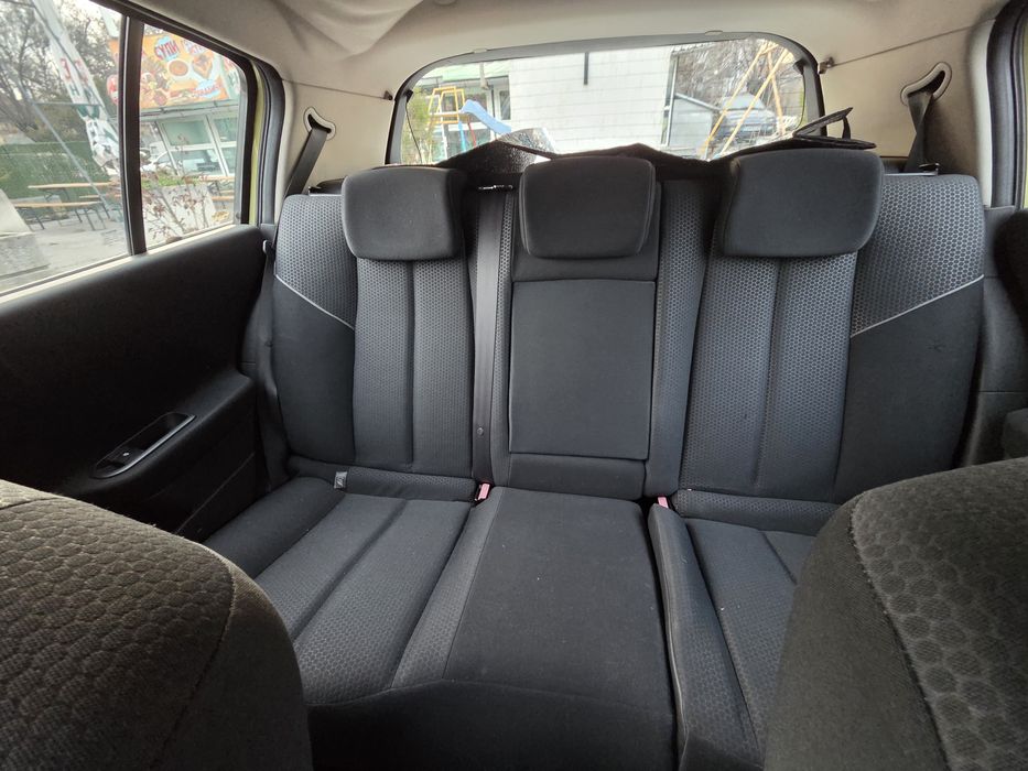 Продавам Рено Меган