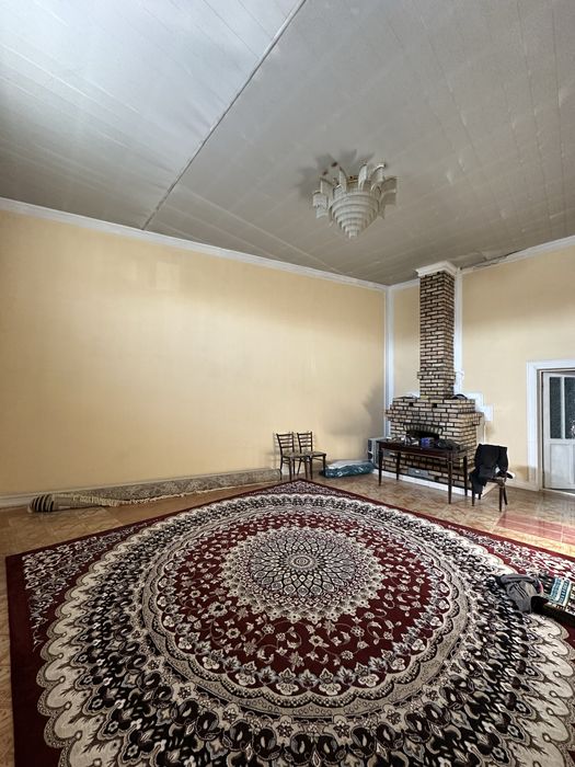 Bino va hovli foydalanish uchun Arendaga beriladi