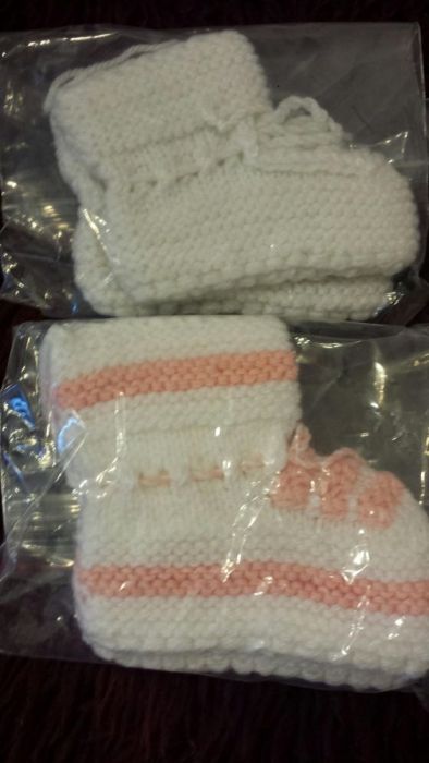 Плетени бебешки терлички- нови