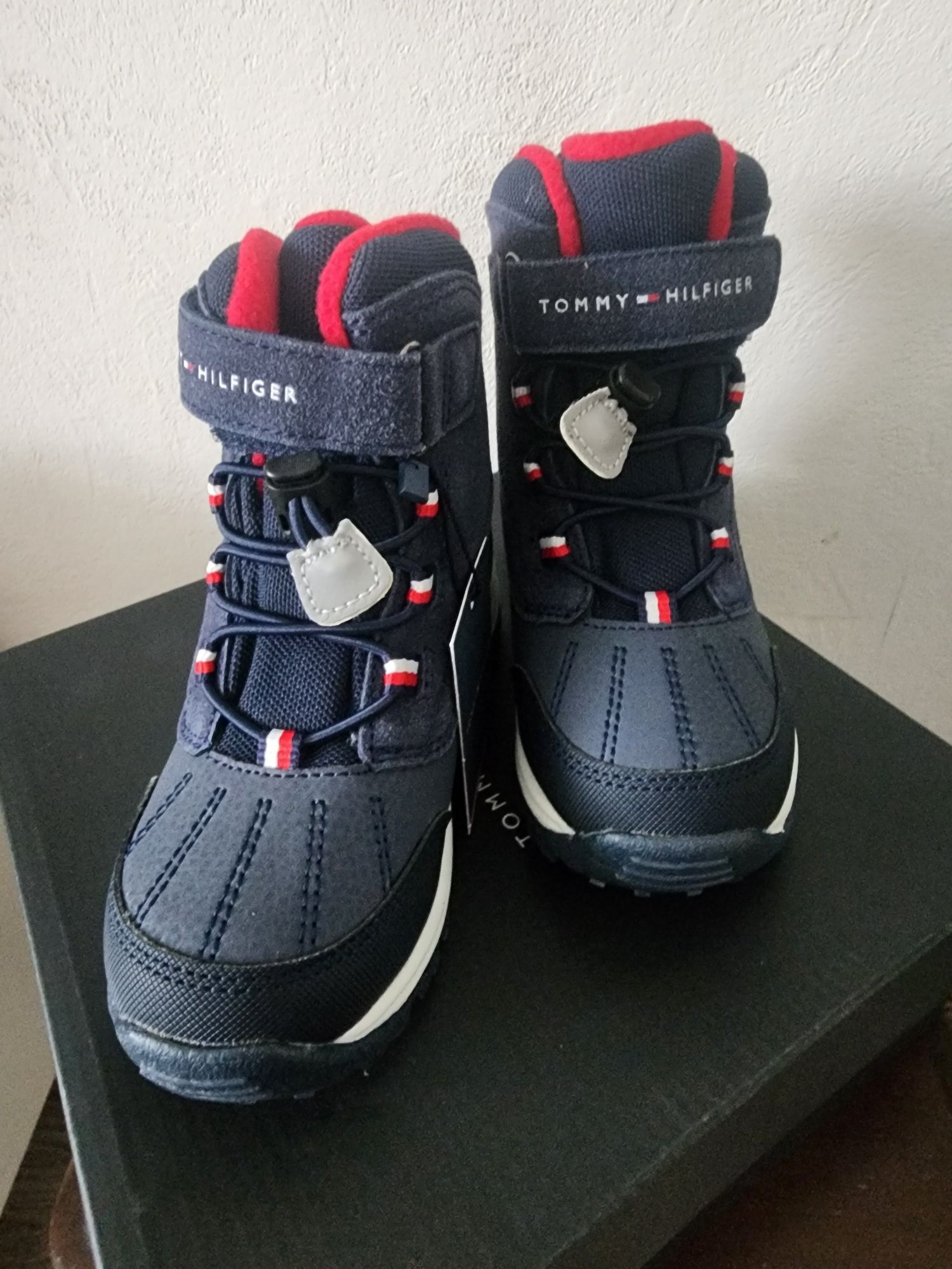 Tommy Hilfiger детски ботиши