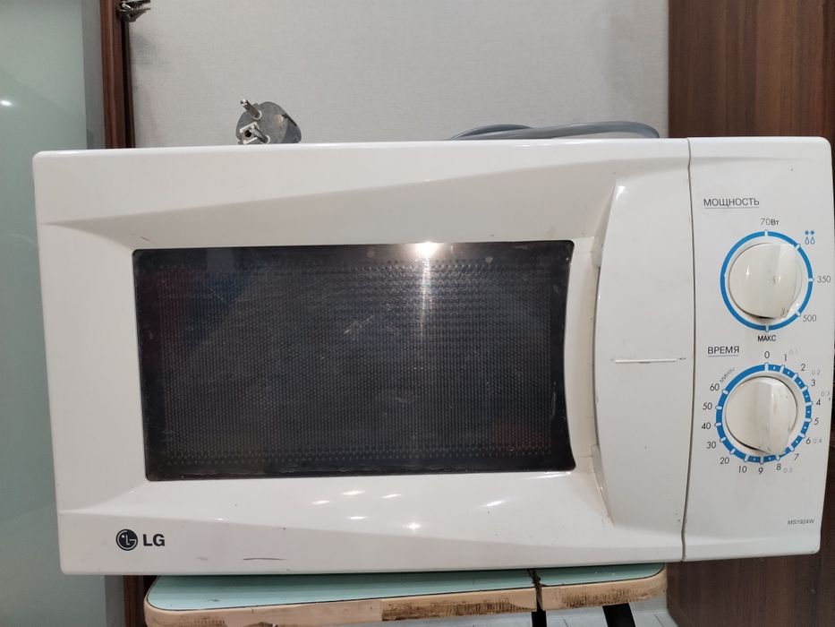 Продам микроволновка б/у состояние хорошее.
