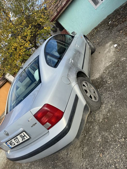 Vand pasat b5 urgent