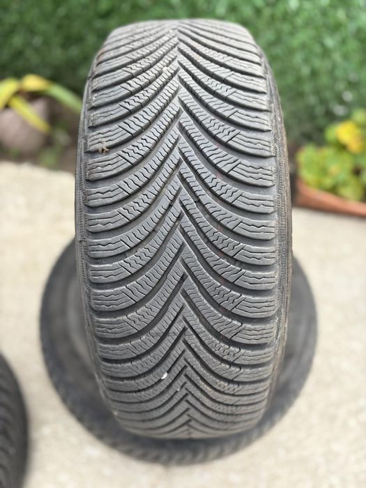 Продавам зимни гуми