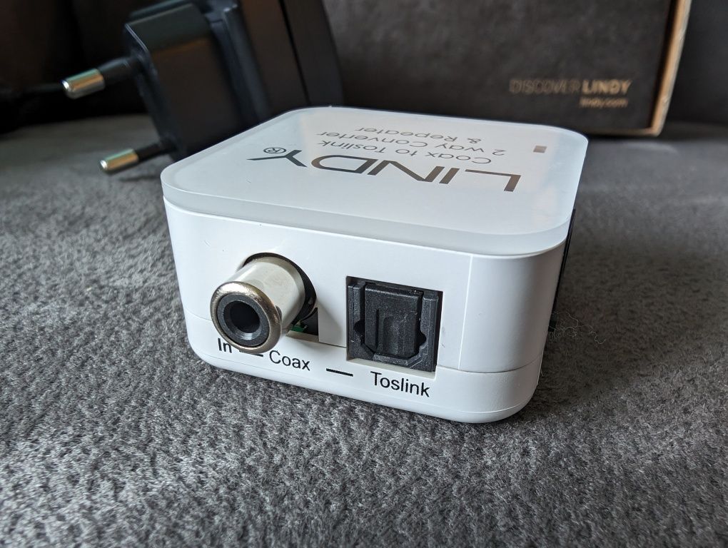 Convertor Audio Digital SPDIF & TOSLINK Bidirectional, LINDY L70411