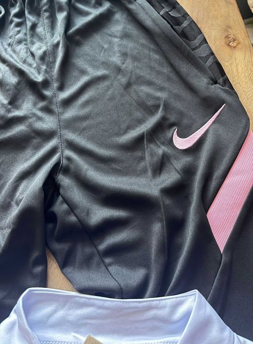 Trening/Compleu PSG Jordan/Nike - verificare colet
