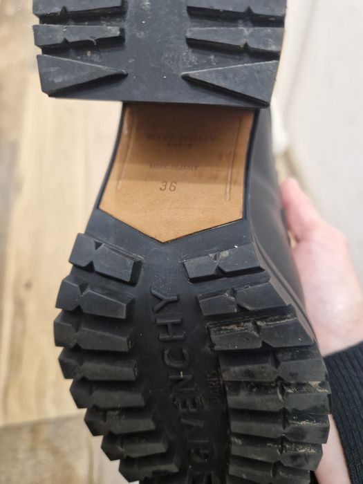 Givenchy кожени боти, shearling